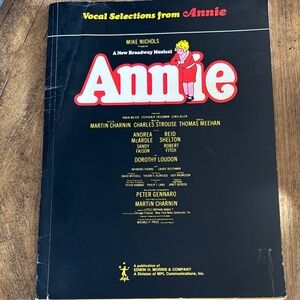 Annie Vocal Selections Book